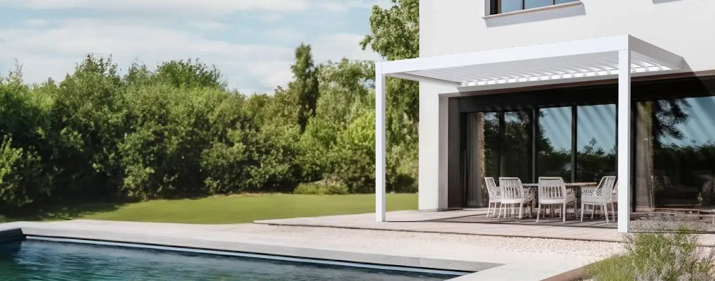 Installation pergola bioclimatique Optimo Lyon Fenêtres