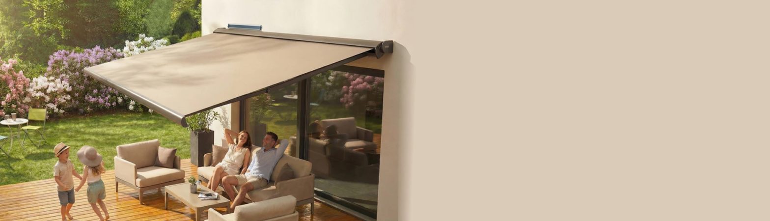 Installation store banne allure solaire Lyon Fenêtre