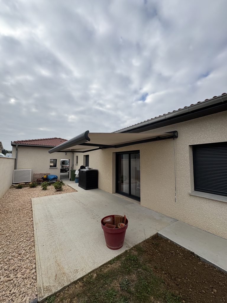 Store banne Fetuna Franciaflex - Ttoile beige